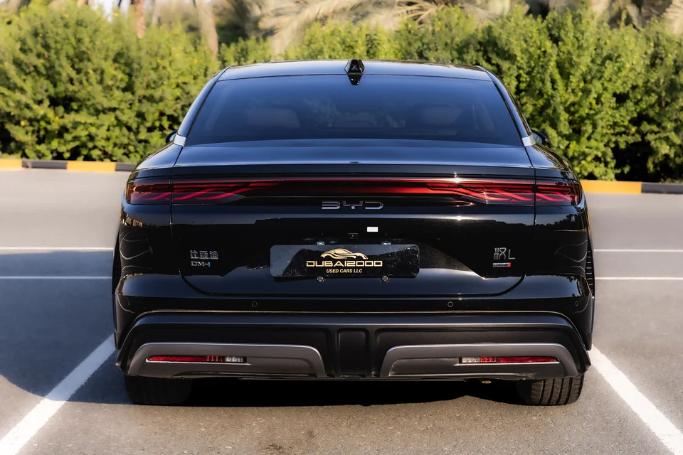 بي واي دي هان L 2025 أسود - صورة 3
