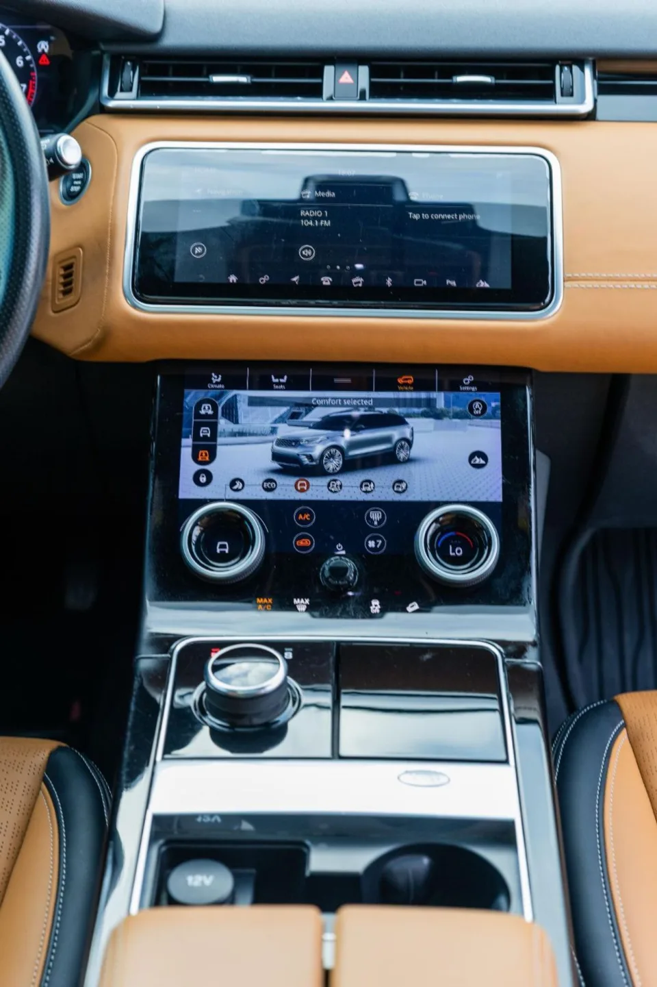 Land Rover Range Rover Velar 2018 – Black 2018 Dubai 2000 Cars